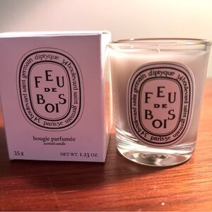 NIB Diptyque mini Feu de Bois travel candle.